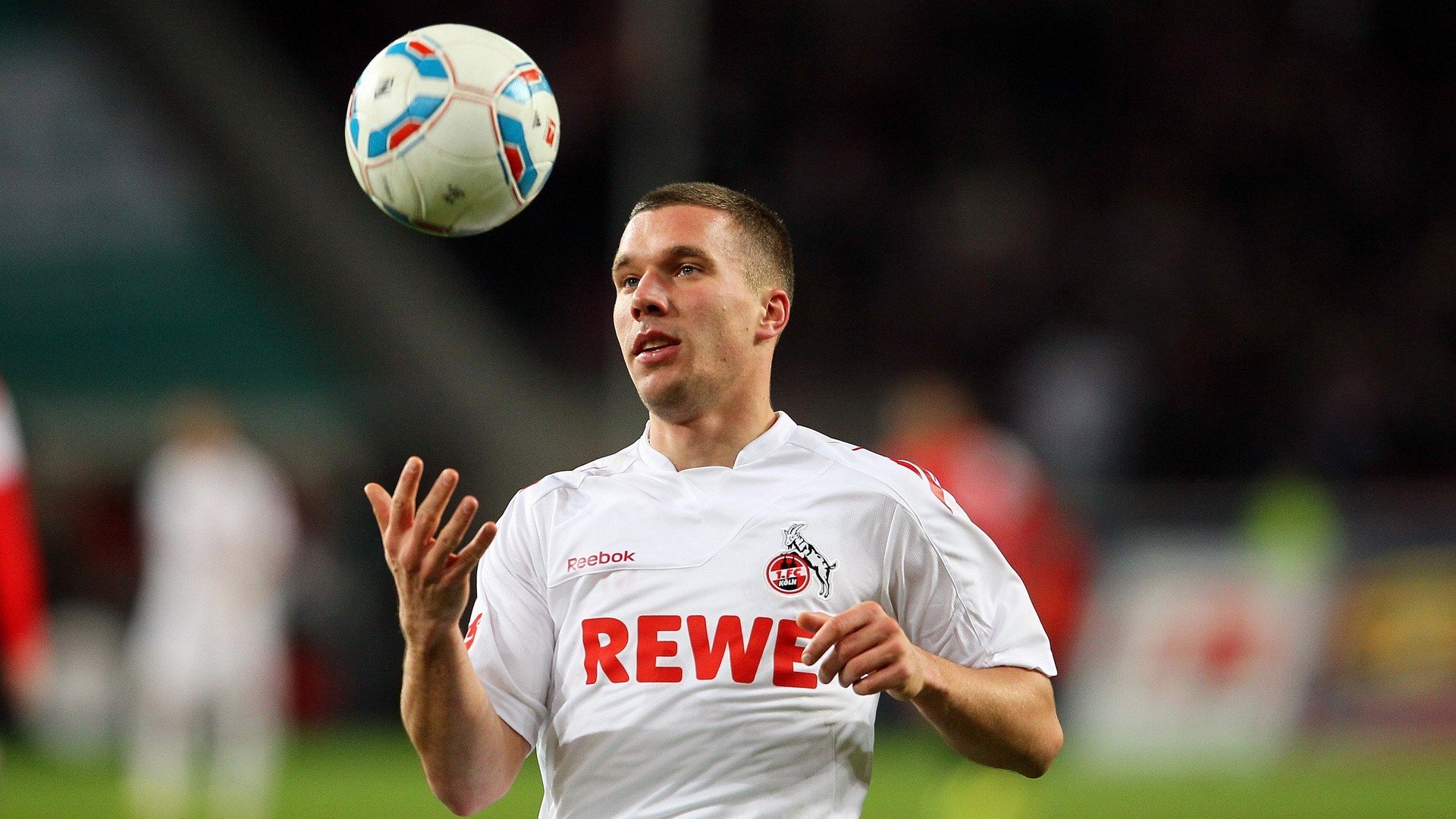 上海申花遭遇惨败，亚冠出线形势堪忧，上海申花亚冠比赛时间