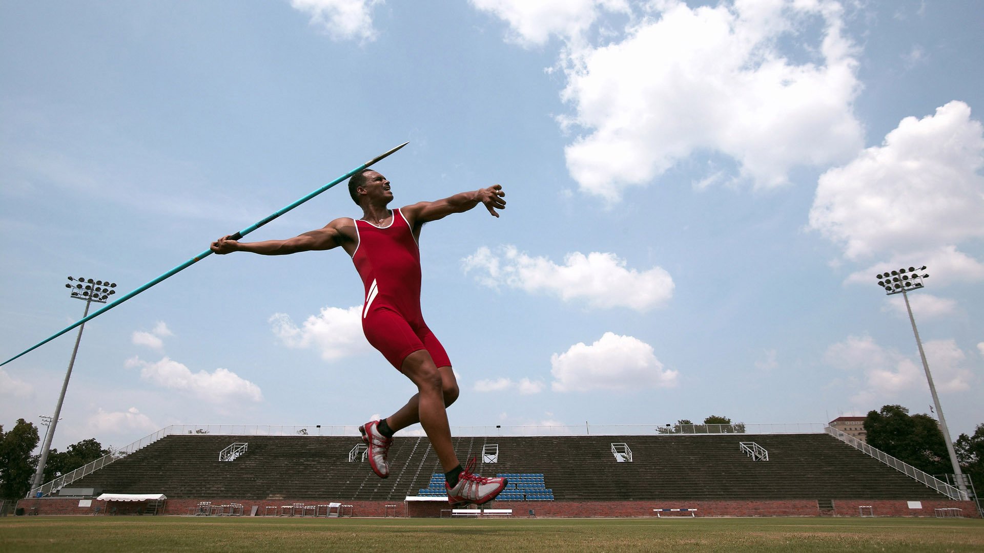 西甲飞跃精彩：每一次突破都令人振奋！